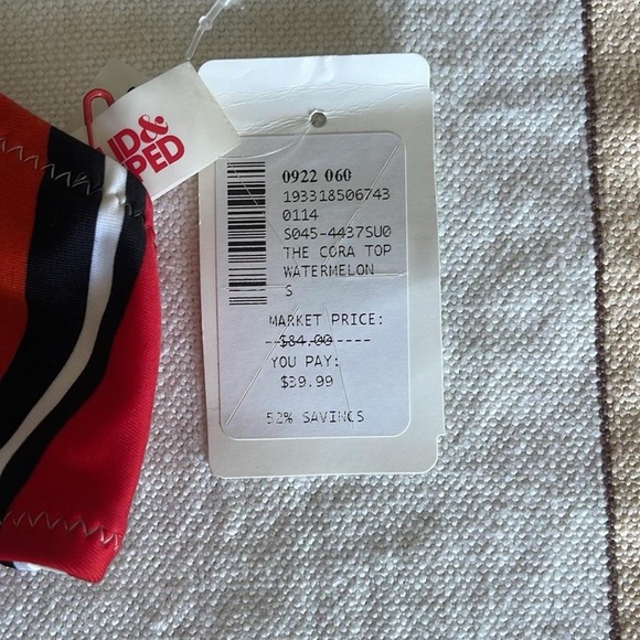 Solid and striped bikini top and bottoms size small
Top runs small - Picture 10 of 10